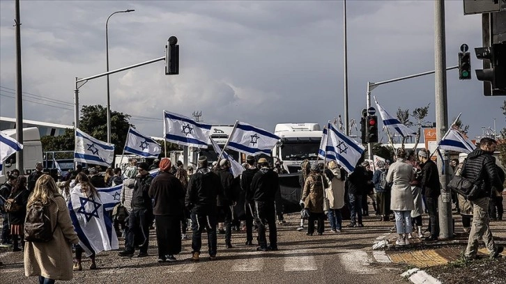 Filistin: Yahudi yerleşimci örgütler bölgedeki gerilimi kızıştırmak için saldırılarını artırıyor