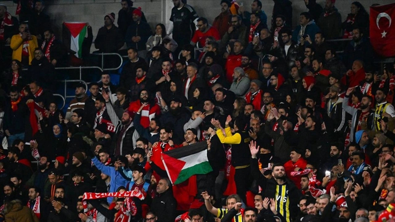 Filistinli çocuklar, Türkiye-Gürcistan maçını tribünden izleyecek