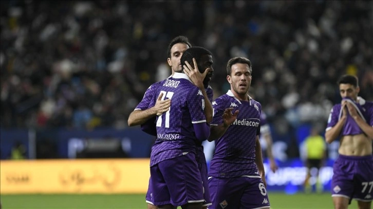 Fiorentina, UEFA Avrupa Konferans Ligi'nde üstüste ikinci kez finale yükseldi