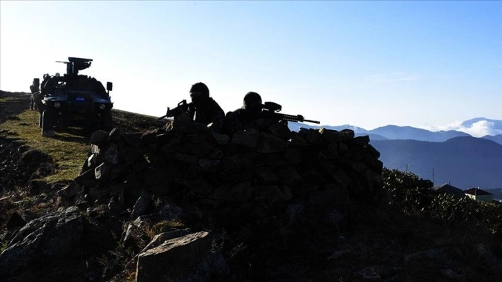 Fırat Kalkanı Harekatı bölgesinde 1 polis şehit oldu