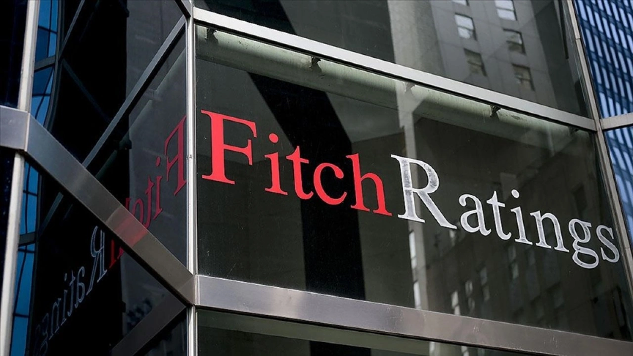 Fitch Ratings'ten Türkiye'deki döviz rezervlerinde iyileşme vurgusu