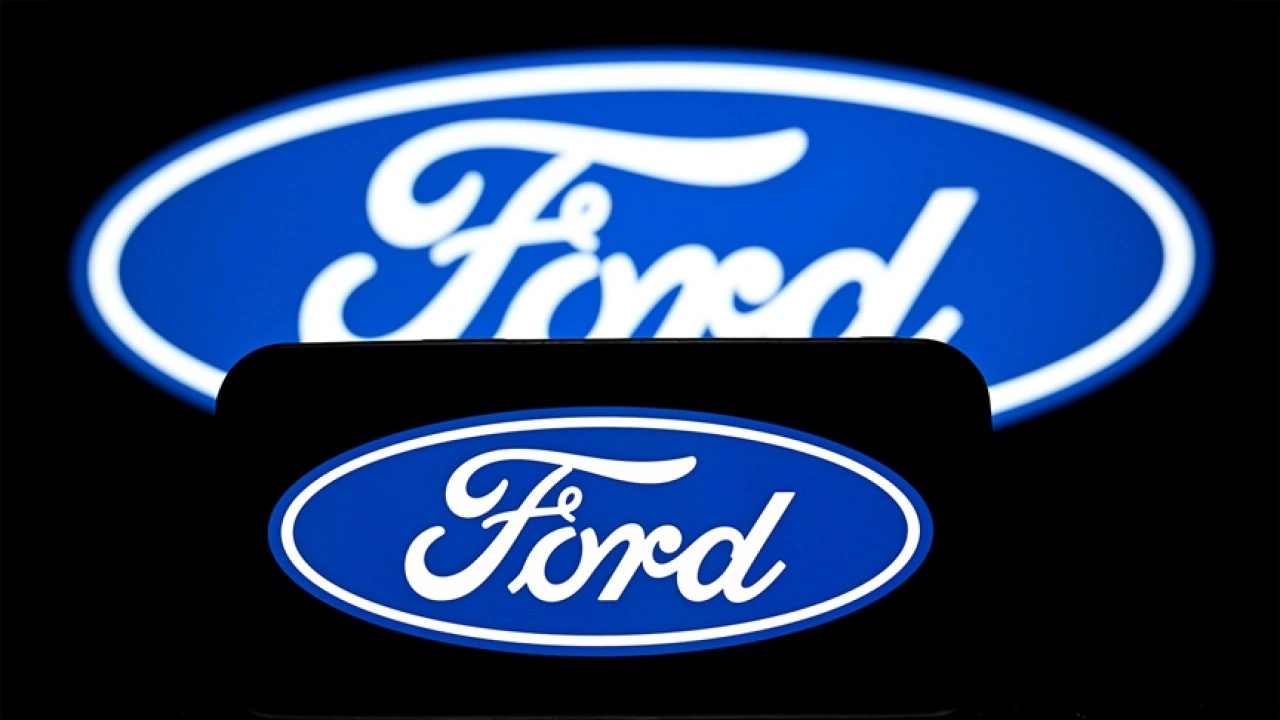 Ford, tarife belirsizliği dolayısıyla mali tahminlerini askıya aldı
