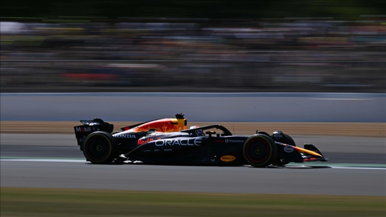 Formula 1 Büyük Britanya Grand Prix'sinde pole pozisyonu Max Verstappen'in