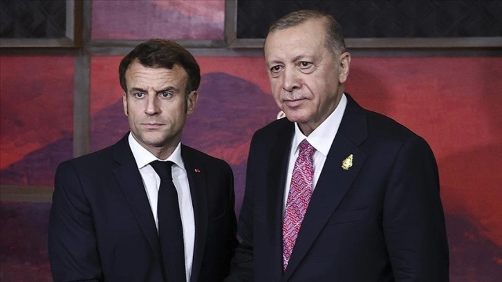 Fransa Cumhurbaşkanı Macron'dan Cumhurbaşkanı Erdoğan'a 