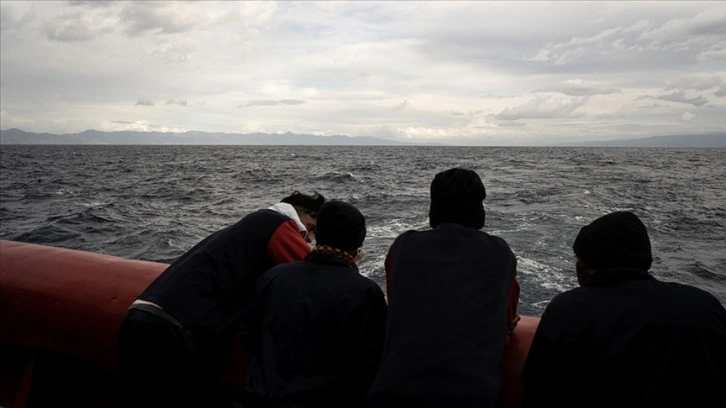 Fransa, İtalya'nın göçmen gemisi yasağına tepki gösterdi