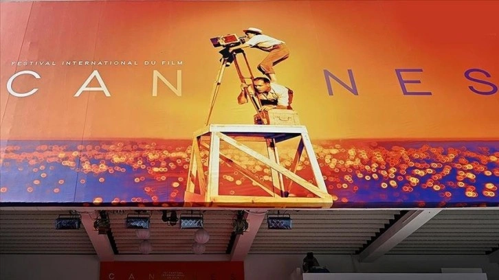 Fransa'da 76. Cannes Film Festivali süresince bölgede gösteriler yasaklandı