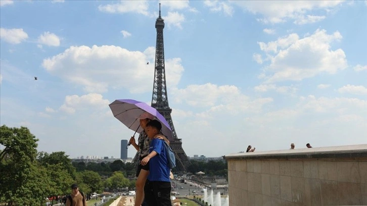 Fransa'da ağustostaki sıcak hava dalgası 400 