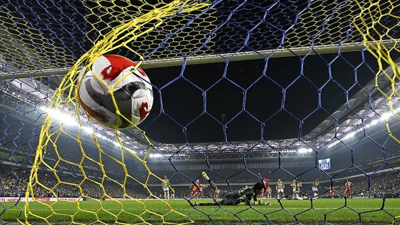 Futbolda kış transfer ve tescil d&ouml;nemi tamamlandı