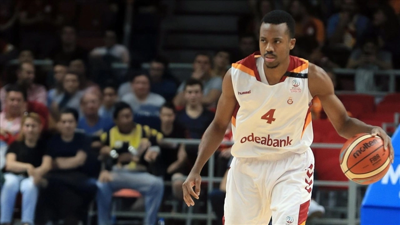 Galatasaray Erkek Basketbol Takımı, ABD'li oyuncu Errick McCollum'u yeniden kadrosuna katt