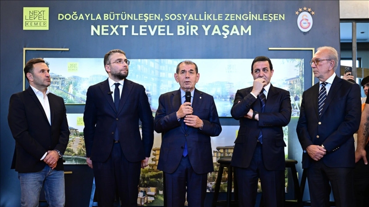 Galatasaray Kulübü Başkanı Özbek, Next Level Kemer projesinin tanıtımına katıldı