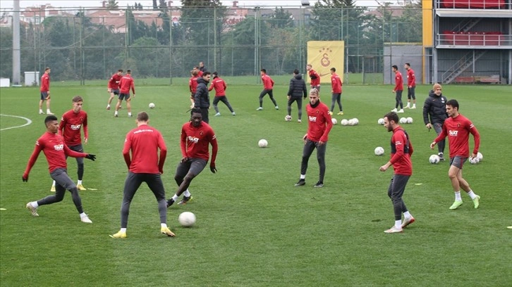 Galatasaray, yarın Villarreal'i konuk edecek