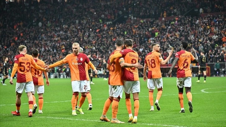 Galatasaray'dan futbolcular için motivasyon hamlesi