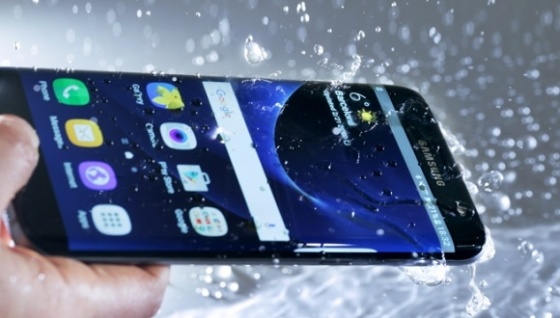 Galaxy Note 7 suya dayanıklı olacak mı!
