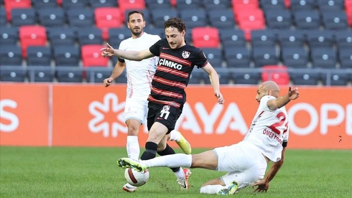 Gaziantep FK sahasında Antalyaspor'u 1-0 mağlup etti