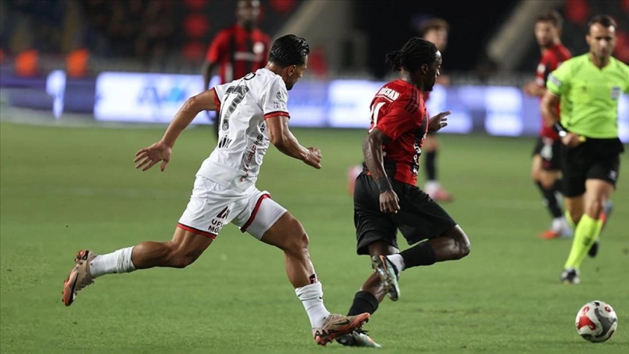 Gaziantep FK, sahasında Gençlerbirliği'ni 2-1 yendi