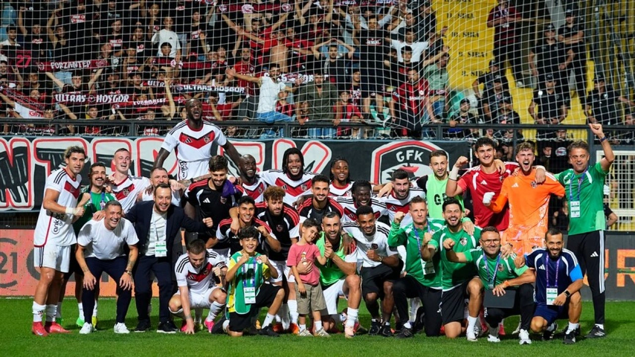 Gaziantep FK, S&uuml;per Lig'de bu sezonki ilk galibiyetini aldı