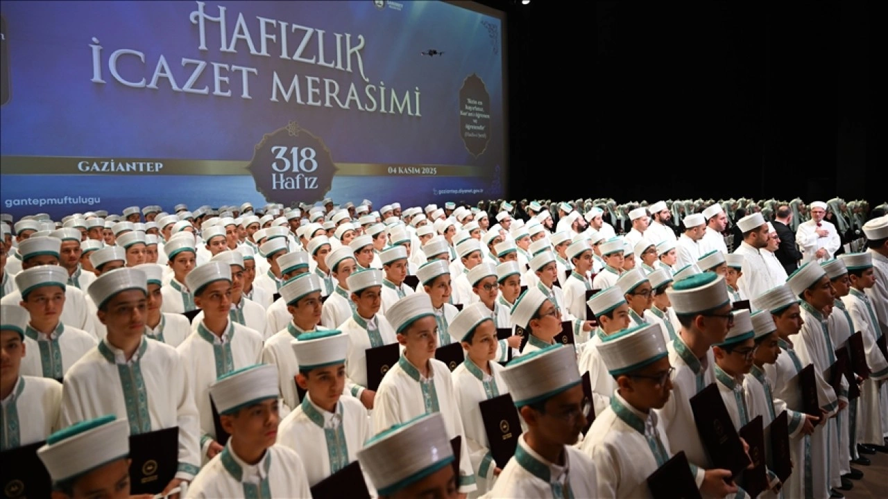 Gaziantep'te 318 hafız için icazet töreni düzenlendi