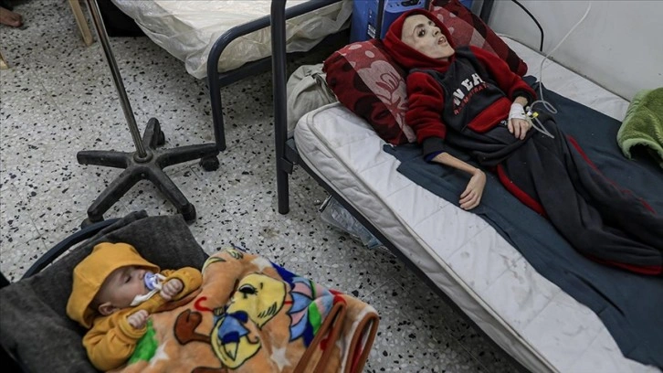 Gazze'deki Sağlık Bakanlığı: Dünya gelecek günlerde çok fazla sayıda açlıktan ölüme tanık olaca