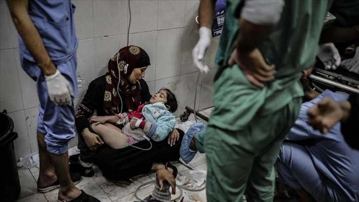 Gazze'deki Sağlık Bakanlığı: İsrail güçleri çekildiği Nasır Hastanesine yeniden baskın düzenled