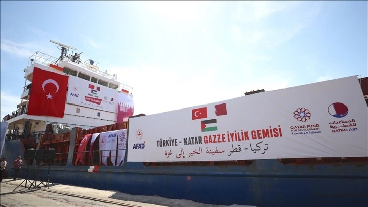 Gazze'ye yardım ulaştıracak 'Türkiye-Katar Gazze İyilik Gemisi' Mersin'den uğurlandı