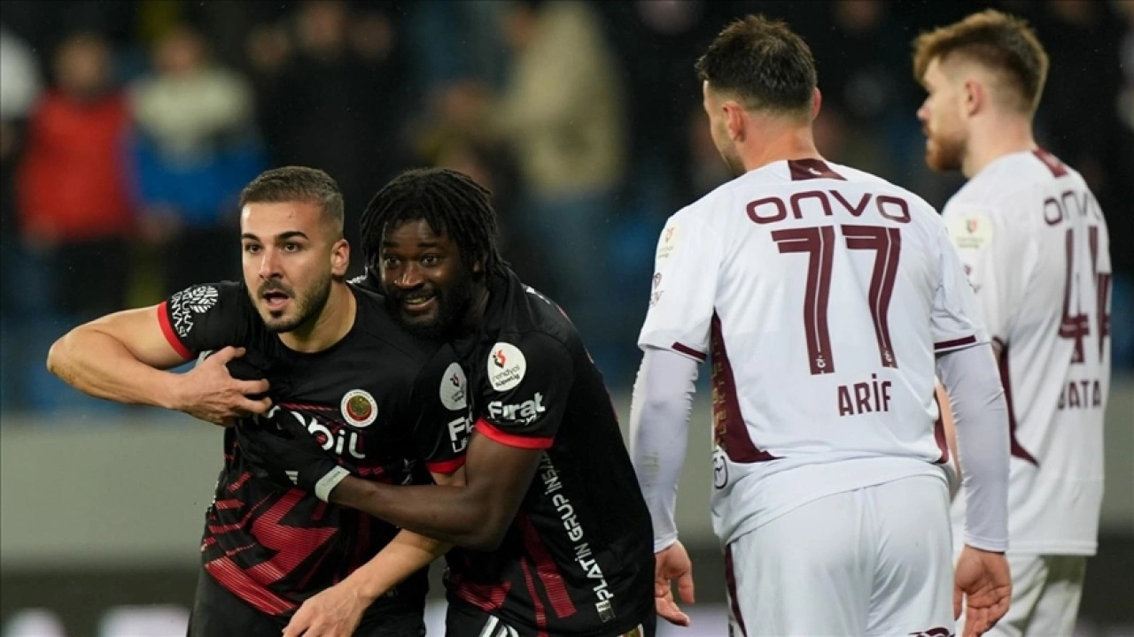 Gen&ccedil;lerbirliği, sahasında Trabzonspor'u mağlup etti