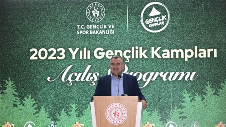 Gençlik ve Spor Bakanı Bak: Vatanını seven, dertleri paylaşan güzel bir gençlik geliyor