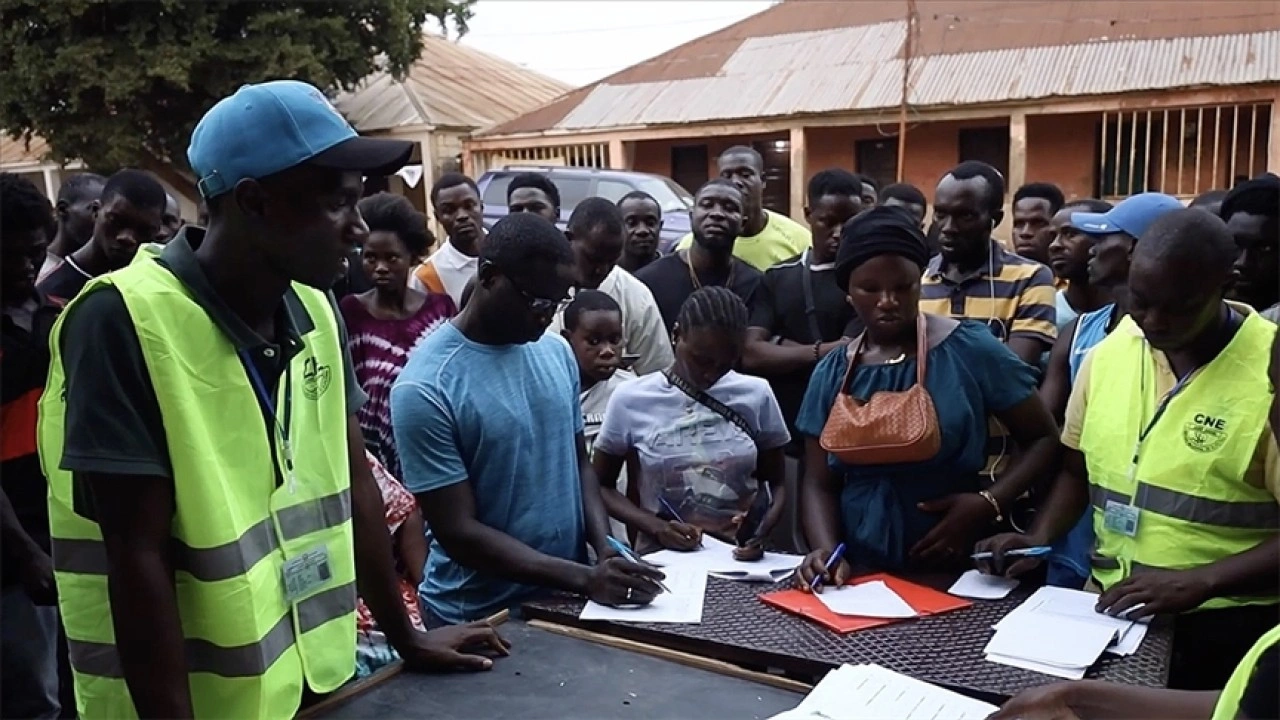 Gine Bissau'da Cumhurbaşkanlığı Sarayı etrafında silah sesleri duyuldu
