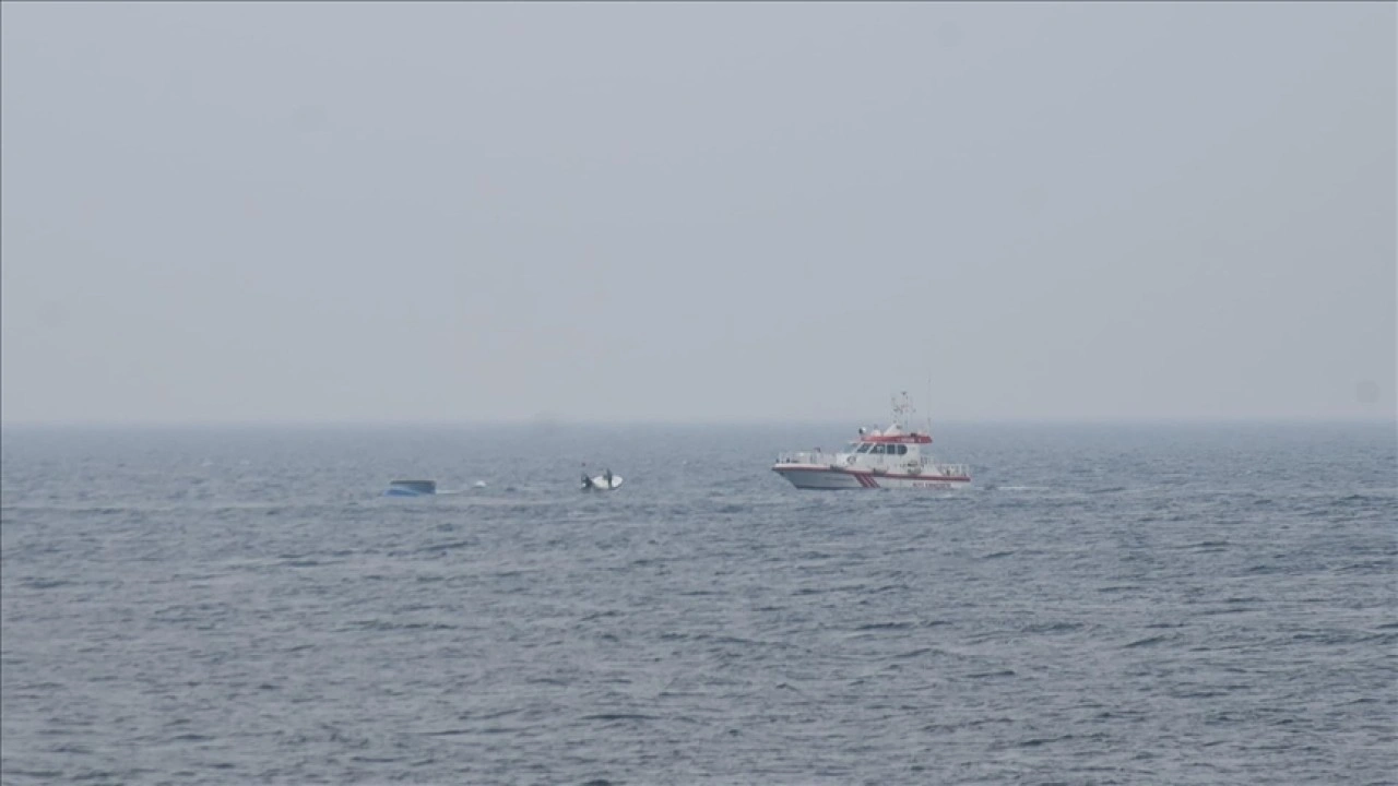 Giresun'da teknenin alabora olması sonucu 1 kişi öldü, 2 kişi kurtarıldı