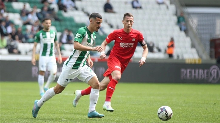 Giresunspor ile Sivasspor berabere kaldı