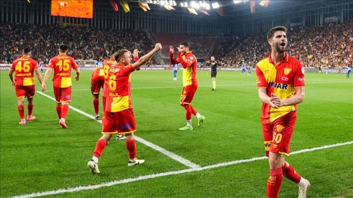 Göztepe, Süper Lig için gün sayıyor