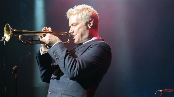 Grammy ödüllü sanatçı Chris Botti, AKM'nin açılış etkinliklerinde sahne alacak