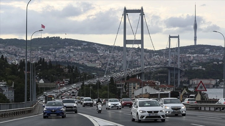 Günlük 200 bin aracın geçtiği Boğaz'ın incisi 49 yaşında