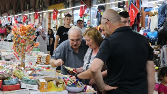 Gurbetçiler Edirne esnafının yüzünü güldürüyor