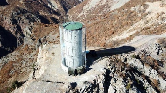 'Güvenlik kuleleri' Mehmetçiğin gücüne güç katıyor