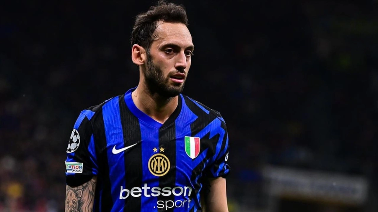 Hakan Çalhanoğlu, UEFA Şampiyonlar Ligi finalinde ilk peşinde