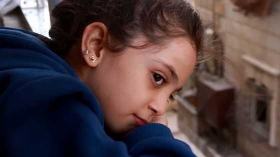 Halepli küçük kızdan Çavuşoğlu'na yardım çağrısı