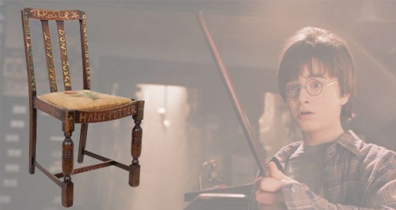 Harry Potter’ın yazıldığı sandalye rekor fiyata satıldı