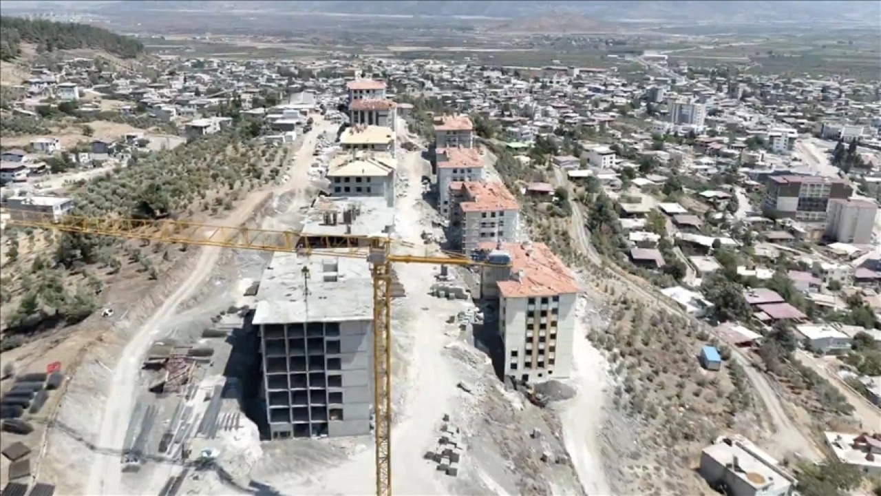 Hatay Hassa'da 622 afet konutunun yapımı devam ediyor