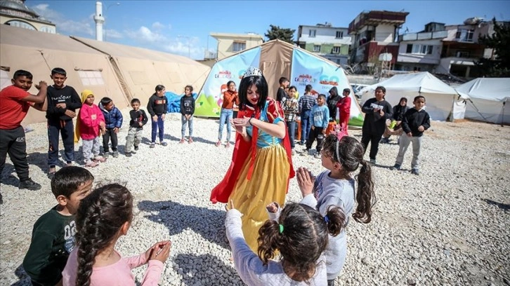 Hatay'da çocuklar
