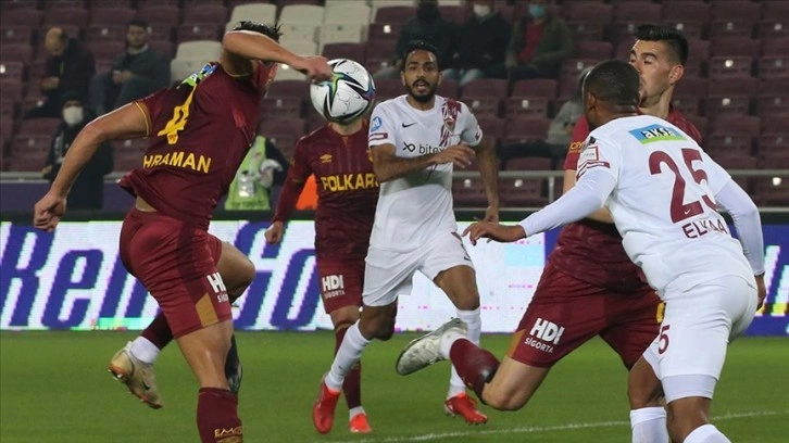 Hatayspor sahasında Göztepe'yi 2-1 yendi