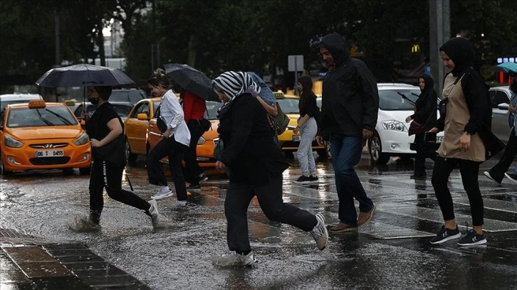 Hava sıcaklıkları iç, batı ve kuzey bölgelerde belirgin şekilde azalacak