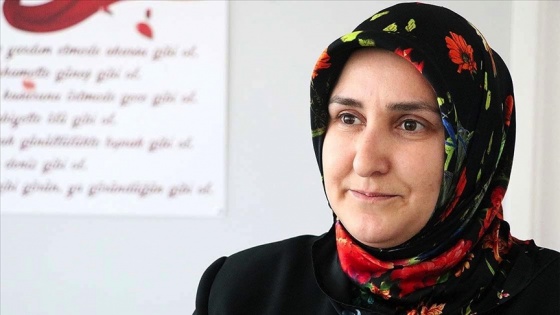 Hayalleri yarım kalan Zeynep öğretmen göreve 15 yıl sonra döndü