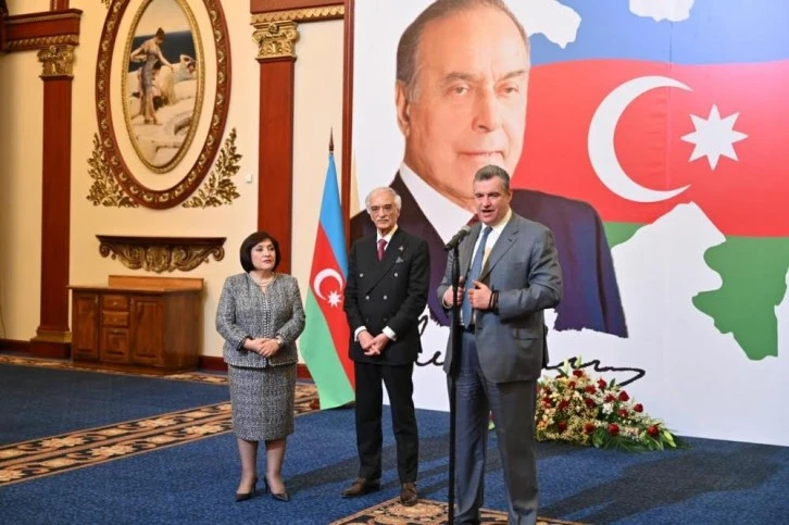 Haydar Aliyev'in 100. Yıldönümü Moskova'da coşkuyla kutlandı