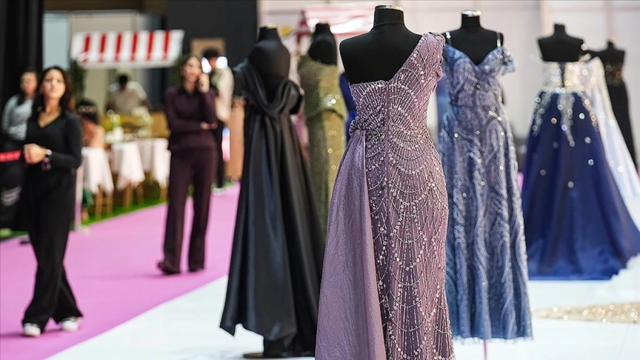 Hazır giyim ve konfeksiyon sekt&ouml;r&uuml; gelecek yılki ihracata umutla bakıyor