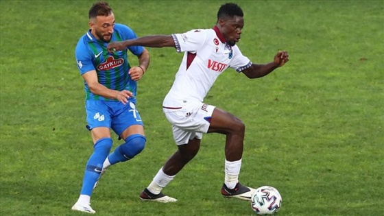 Hazırlık maçında Trabzonspor, Çaykur Rizespor'u 4-3 yendi