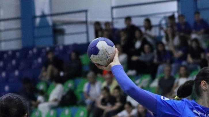Hentbol Kadınlar Süper Lig'de "şampiyonluk etabı" başlıyor