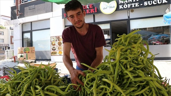 Hesabına yanlışlıkla yatırılan 212 bin lirayı sahibine iade etti