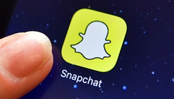 Hindistanlılar Snapchat'i telefonlarından siliyor!