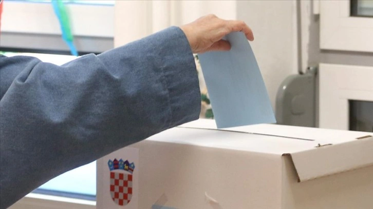 Hırvatistan'da genel seçim 17 Nisan'da yapılacak