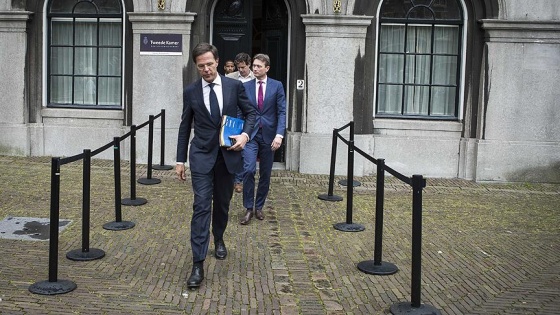 Hollanda'da koalisyon görüşmeleri tıkandı